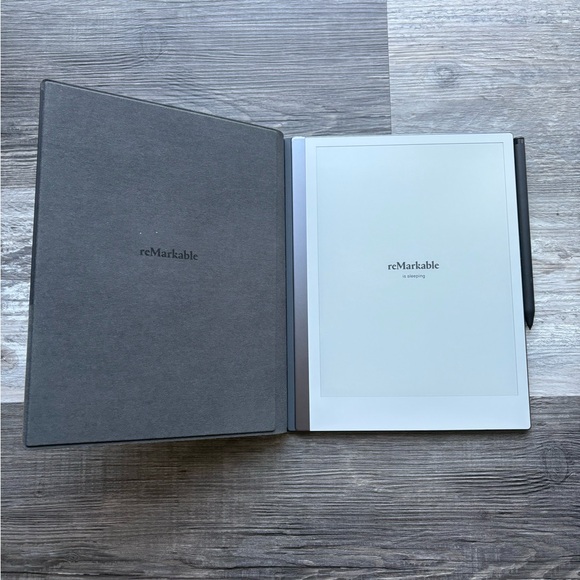 Remarkable 2 - Picture 3 of 5